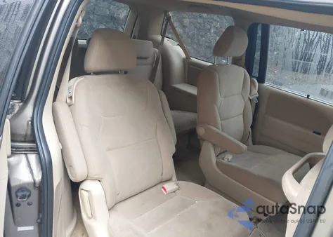 2009 Honda Odyssey Ex z USA, uszkodzony, nr VIN 5FNRL38429B050890